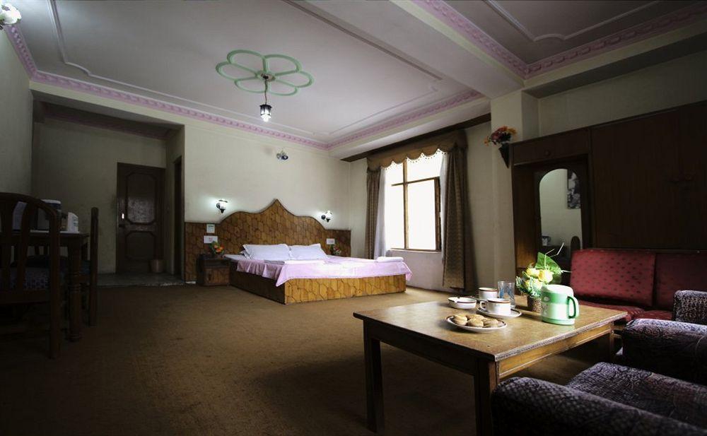 The Shivalik Hotell Manāli Eksteriør bilde