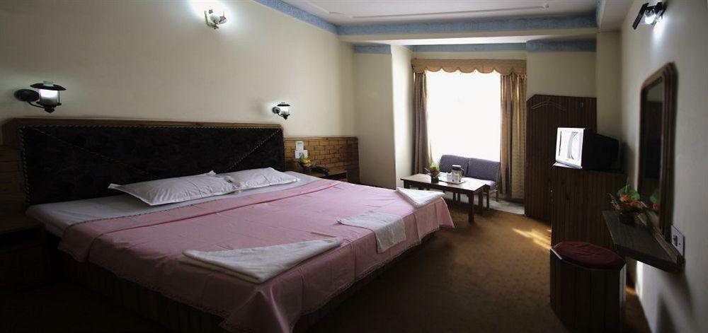 The Shivalik Hotell Manāli Eksteriør bilde
