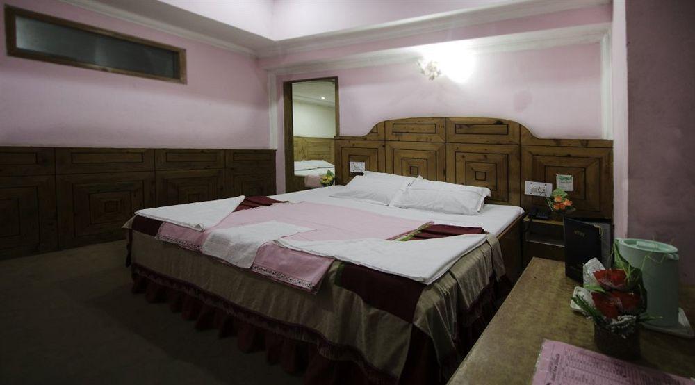 The Shivalik Hotell Manāli Eksteriør bilde
