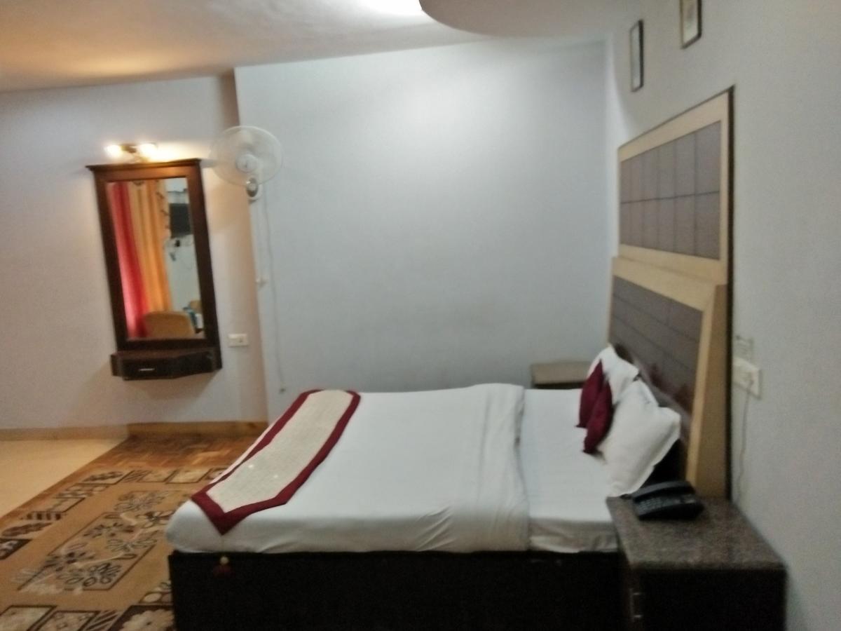 The Shivalik Hotell Manāli Eksteriør bilde